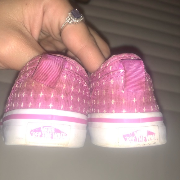Pink Vans toddler size 7 - Picture 2 of 3